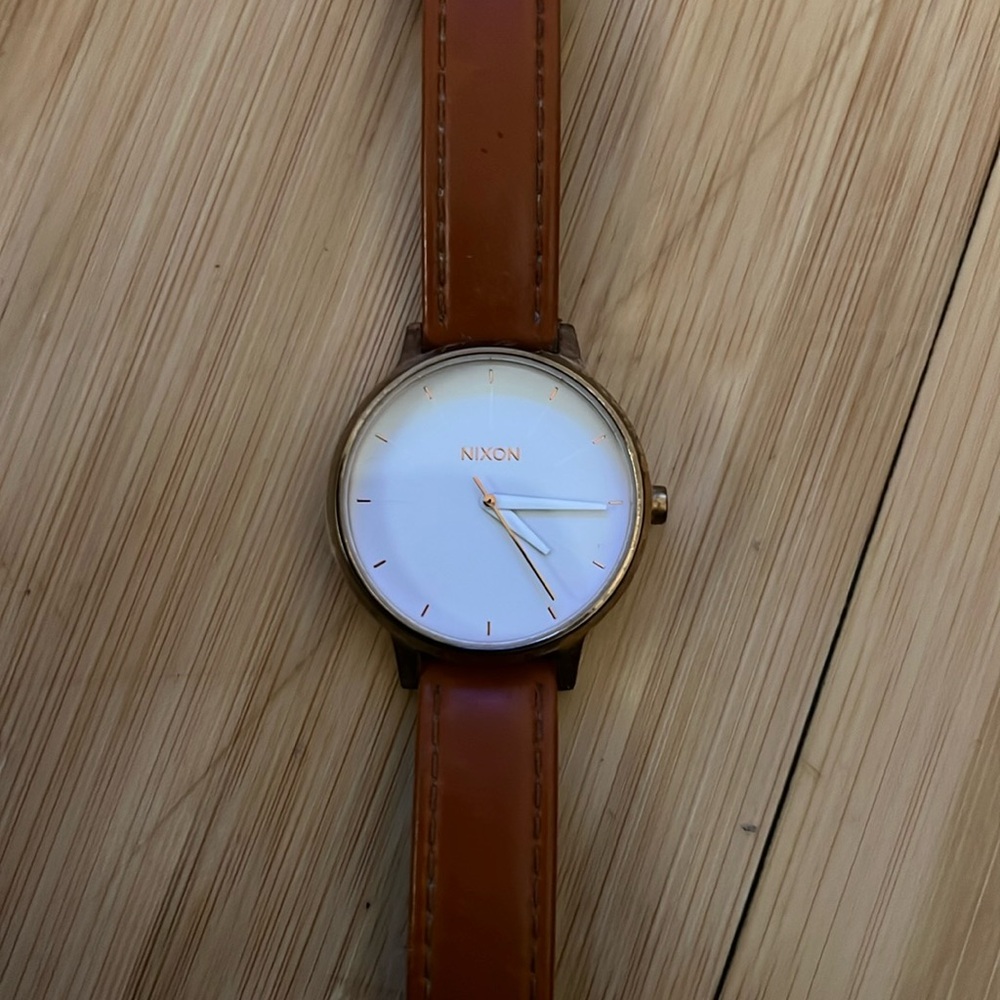 Nixon watch